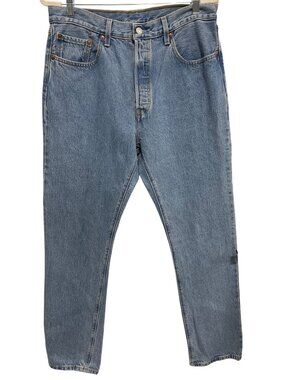 Levis 501 Tapered Leg Button Fly Denim Jeans Women 32 Cotton Light Wash Downtown